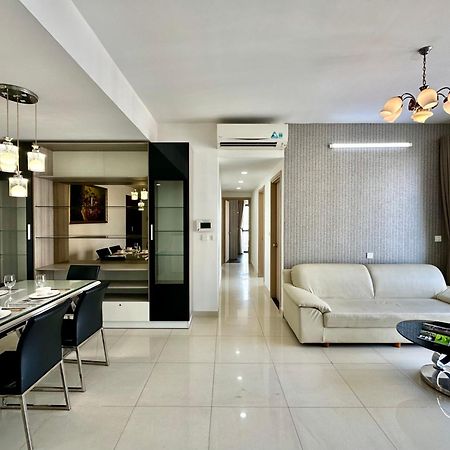Innside Apartment - Rivergate Residence, Free Gym And Pool Хошимин Экстерьер фото