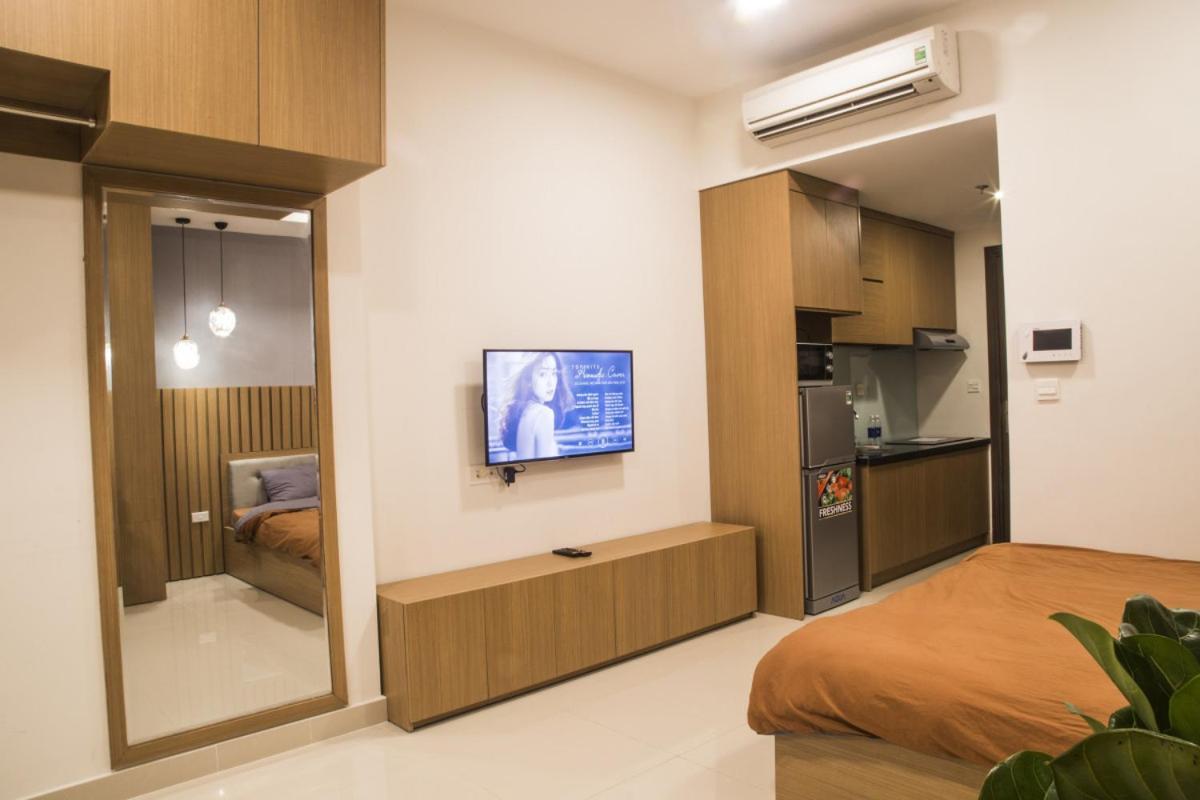 Innside Apartment - Rivergate Residence, Free Gym And Pool Хошимин Экстерьер фото