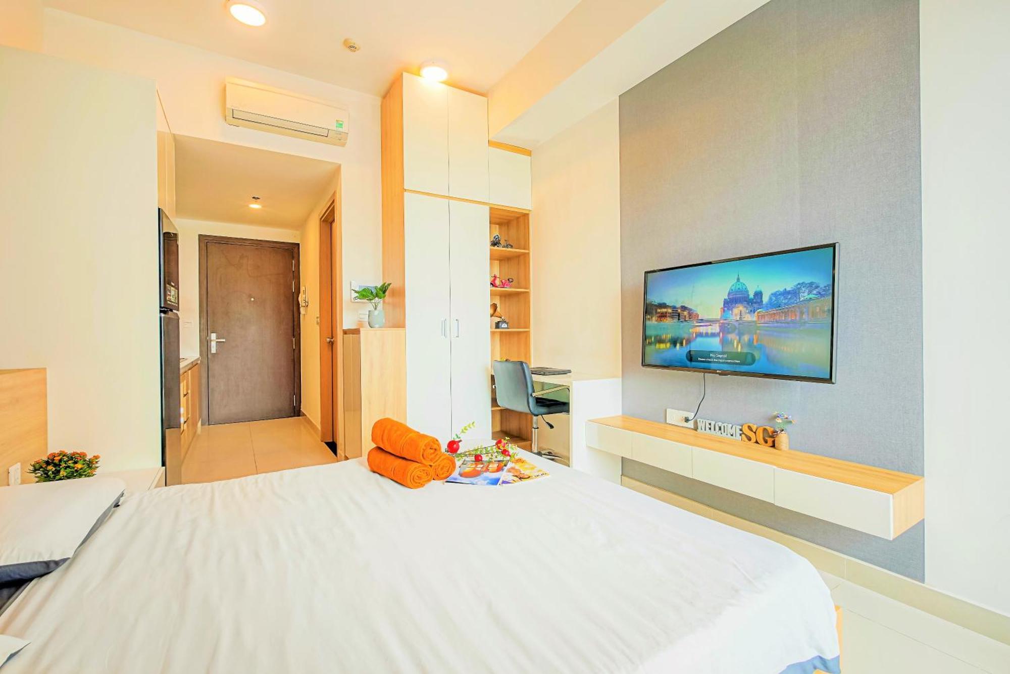 Innside Apartment - Rivergate Residence, Free Gym And Pool Хошимин Экстерьер фото